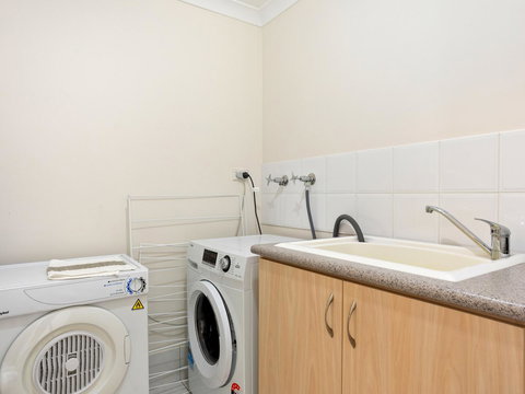 Cooper Street - Northern Rivers Accommodation 36