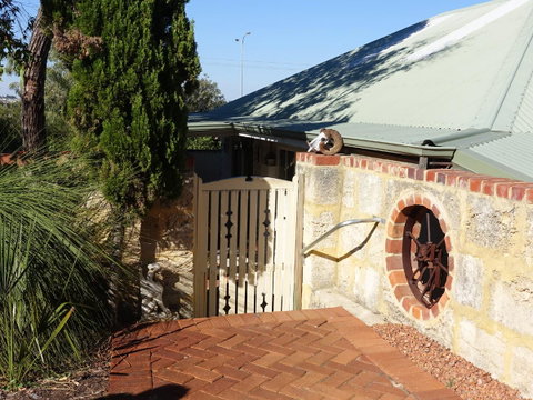 The Blacksmiths Cottage - Northern Rivers Accommodation 20