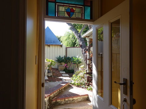 The Blacksmiths Cottage - Northern Rivers Accommodation 8