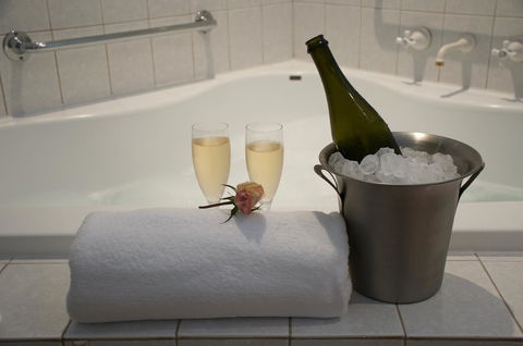 SureStay Hotel By Best Western The Clarence On Melville - Northern Rivers Accommodation 20