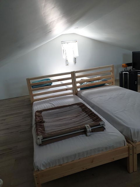 DIANELLA Budget Rooms Happy Place To Stay - Northern Rivers Accommodation 5