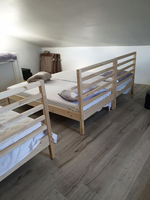 DIANELLA Budget Rooms Happy Place To Stay - Northern Rivers Accommodation 21