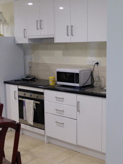 DIANELLA Budget Rooms Happy Place To Stay - Northern Rivers Accommodation 25