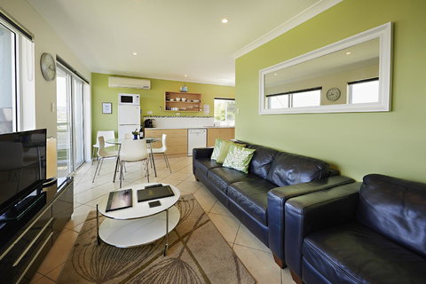 Albany Harbourside Apartments And Houses - Northern Rivers Accommodation 44