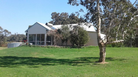 Abbivale Farm Cottage - Northern Rivers Accommodation 2