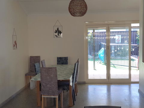 The Entertainer - Northern Rivers Accommodation 12