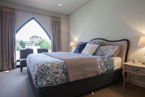 Cloisters - Northern Rivers Accommodation 11