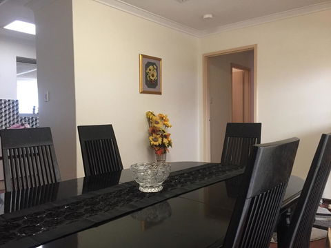 â˜… Stylish Family Home! â˜… - Northern Rivers Accommodation 7