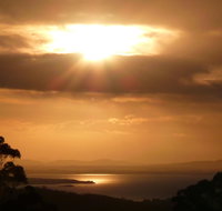 Innisfree Mountain Retreat - Northern Rivers Accommodation