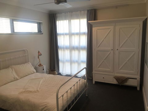 The Pool House - Fremantle - Northern Rivers Accommodation 17