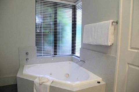 Vintages Accommodation - Northern Rivers Accommodation 6