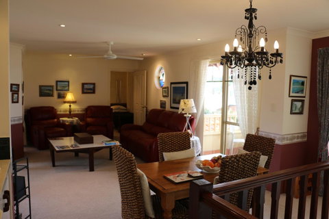 Crossland House - Northern Rivers Accommodation 17