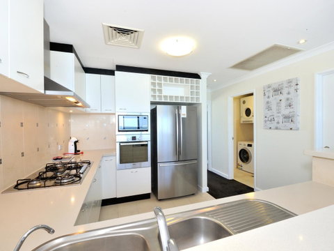 Nautilus By Rockingham Apartments - Northern Rivers Accommodation 14