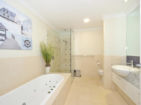 Nautilus By Rockingham Apartments - Northern Rivers Accommodation 6