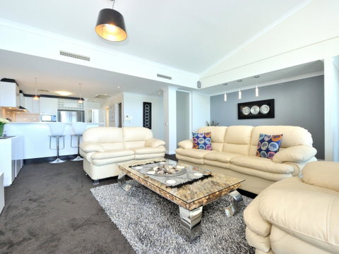 Nautilus By Rockingham Apartments - Northern Rivers Accommodation 16