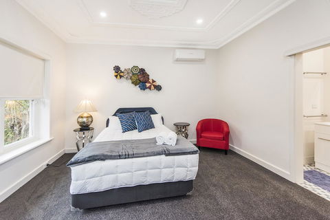 Big House Heated Pool 11 Beds Como / South Perth / Applecross - Northern Rivers Accommodation 14