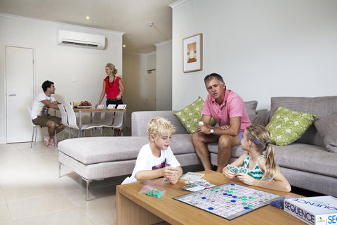 Freshwater East Kimberley Apartments - Northern Rivers Accommodation 24