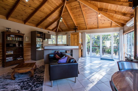 Cape Howe Cottages - Northern Rivers Accommodation 13