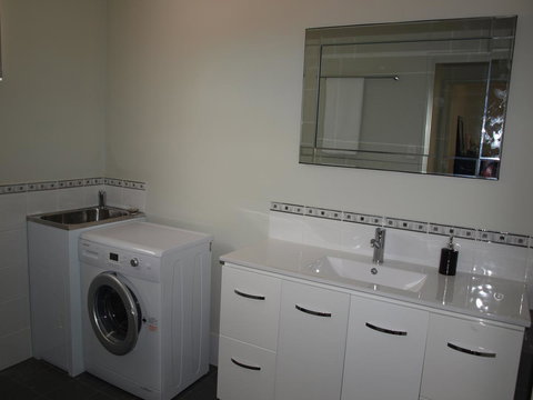 Hamersley Apartment - Northern Rivers Accommodation 7