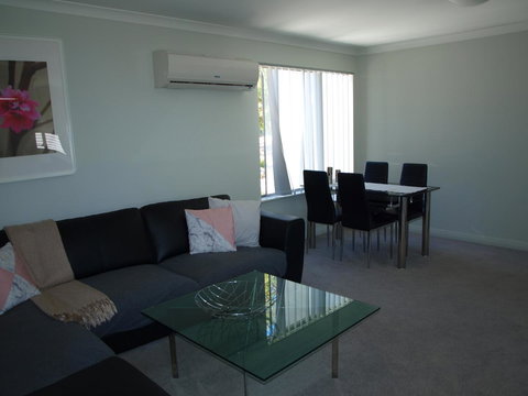 Hamersley Apartment - Northern Rivers Accommodation 4