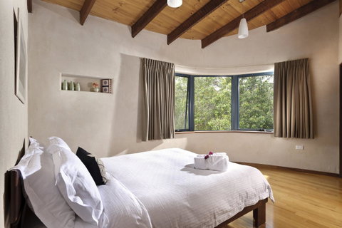 Aiyana Retreat - Northern Rivers Accommodation 12