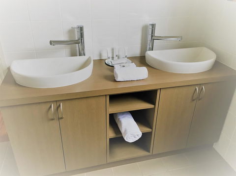 Balingup Highview Chalets - Northern Rivers Accommodation 8