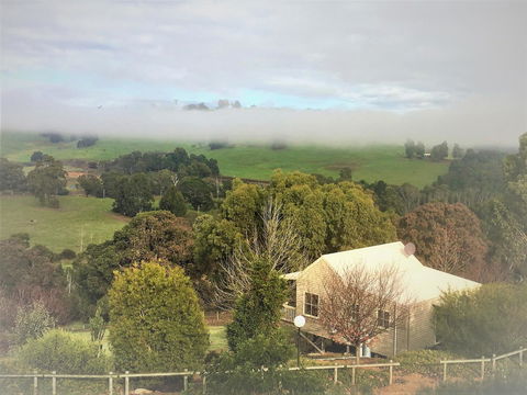 Balingup Highview Chalets - Northern Rivers Accommodation 19