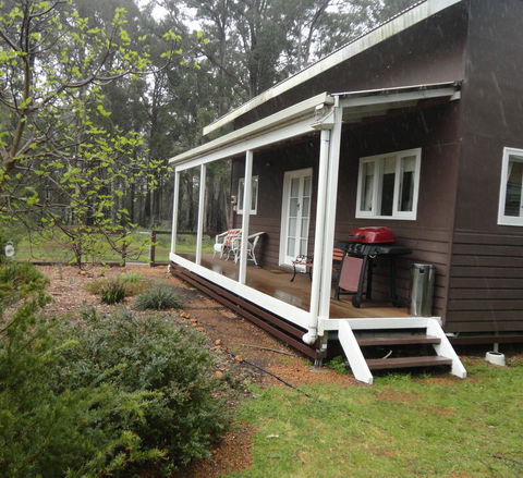 Di's Cabin In Dwellingup - Northern Rivers Accommodation 7