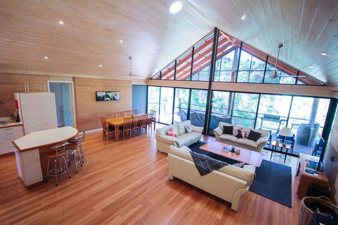 Arum - Close To The Margaret River - Northern Rivers Accommodation 1