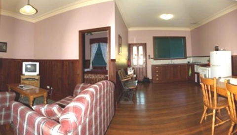 Pemberton Old Picture Theatre Holiday Apartments - Northern Rivers Accommodation 19