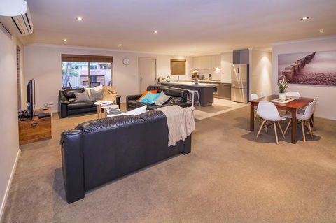 Boardwalk - Northern Rivers Accommodation 14