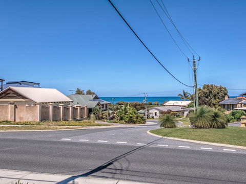 Panoramique Holiday Home With A View - Northern Rivers Accommodation 2