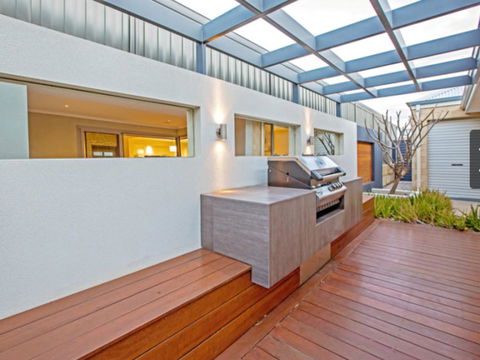 Magnificent Beach Retreat - Northern Rivers Accommodation 36