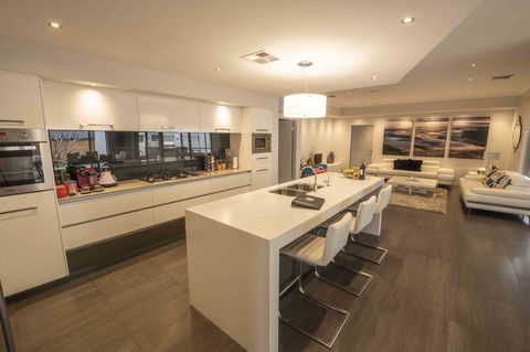 Magnificent Beach Retreat - Northern Rivers Accommodation 27