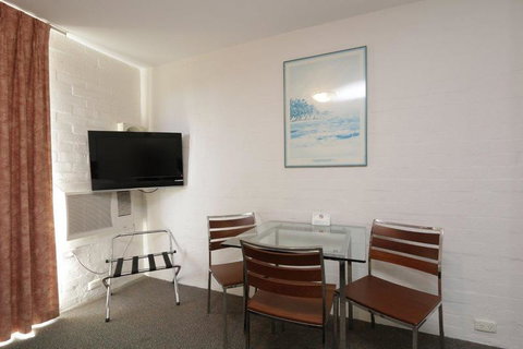 Atrium Hotel Mandurah - Northern Rivers Accommodation 2