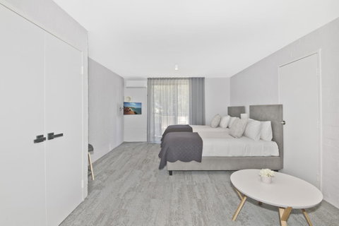 Atrium Hotel Mandurah - Northern Rivers Accommodation 23