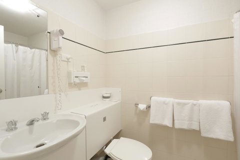 Atrium Hotel Mandurah - Northern Rivers Accommodation 37