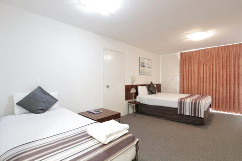 Atrium Hotel Mandurah - Northern Rivers Accommodation 1
