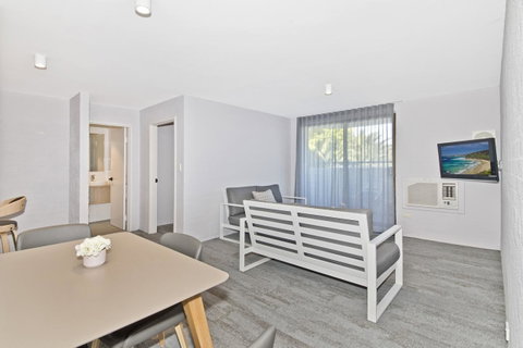 Atrium Hotel Mandurah - Northern Rivers Accommodation 25