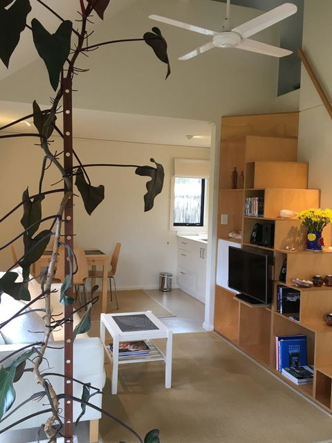 DESIGNER'S STUDIO - Northern Rivers Accommodation 18