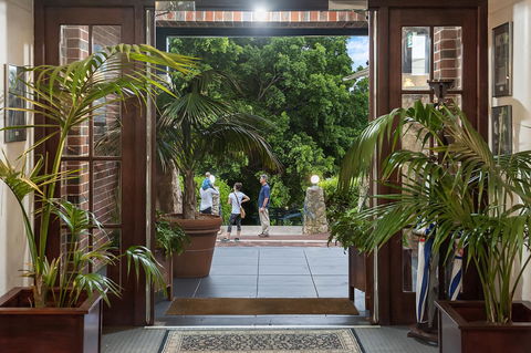 Caves House Hotel & Apartments Yallingup - Northern Rivers Accommodation 9