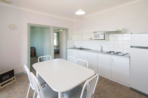 Augusta Hotel Motel - Northern Rivers Accommodation 4