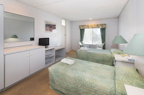 Augusta Hotel Motel - Northern Rivers Accommodation 1
