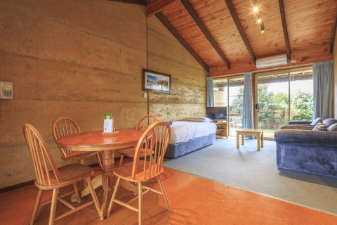 The Koorabup Motel - Northern Rivers Accommodation 12