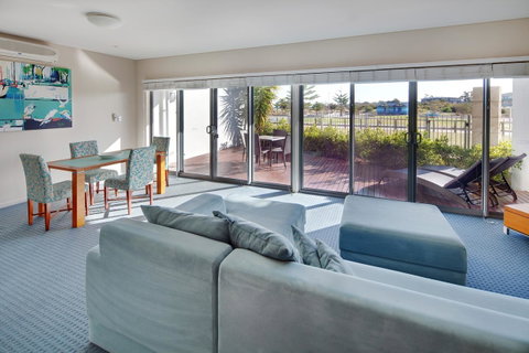Seashells Mandurah - Northern Rivers Accommodation 9