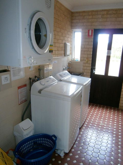 Baywatch Retreat Augusta - Northern Rivers Accommodation 27
