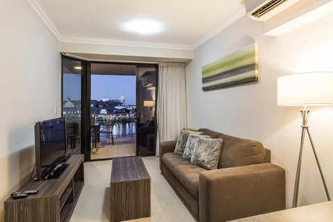 Dolphin Quay Apartments - Northern Rivers Accommodation 20