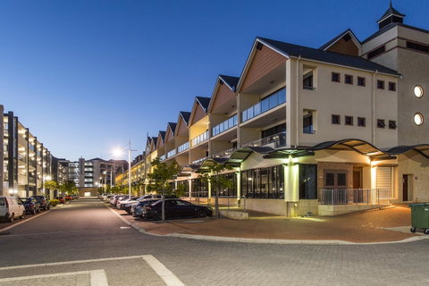 Dolphin Quay Apartments - Northern Rivers Accommodation 18
