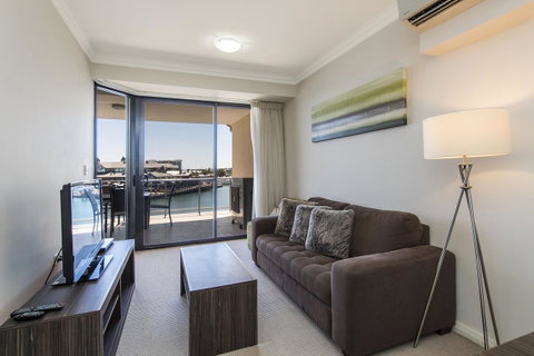 Dolphin Quay Apartments - Northern Rivers Accommodation 32