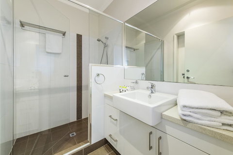 Dolphin Quay Apartments - Northern Rivers Accommodation 42